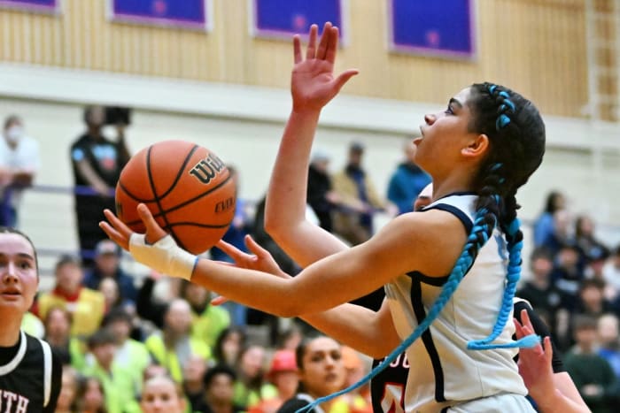 a Corvallis South Albany 5A Oregon girls basketball quarterfinal 2024 Leon Neuschwander 16